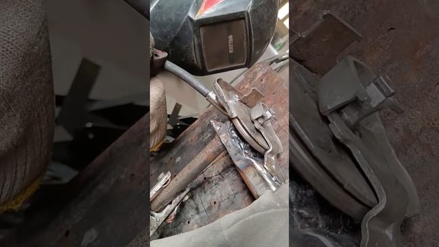 ремонт сиденья Шевроле кобальт часть вторая.