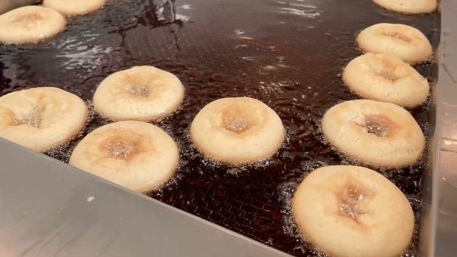 How To: Start to Finish Cake Donuts смотреть онлайн