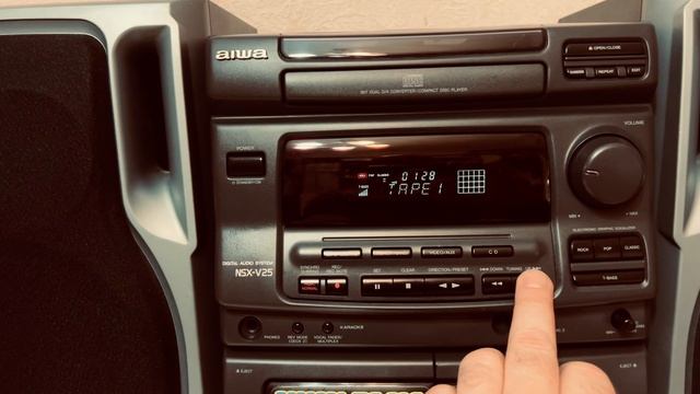 Aiwa NSX-V25 смотреть онлайн