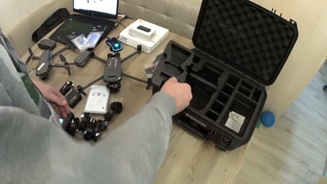Распаковка квадрокоптера DJI Mavic 3T