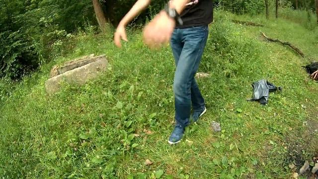 VLOG ВАРИМ ВАРЕНИКИ В ЛЕСУ #OLEGOIST смотреть онлайн