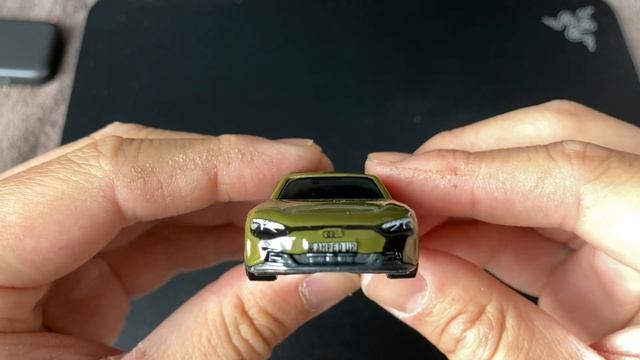 Hot Wheels Audi RS E-Tron GT (army green?) Unboxing. #HotWheels #Audi. смотреть онлайн
