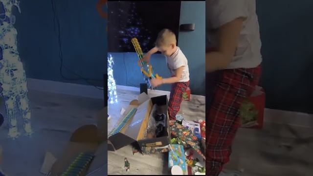 2 часть обзор на подарки смотреть онлайн