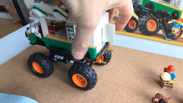Lego 31104 Monster Burger Truck - Creator 3in1 смотреть онлайн