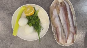 КАК ПРИГОТОВИТЬ МИНТАЙ ВКУСНО! Минтай под соусом по-польски с картофельным пюре!