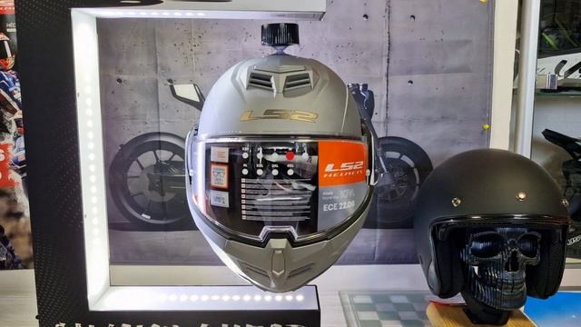 LS2 FF906 Advant Special Matt Silver