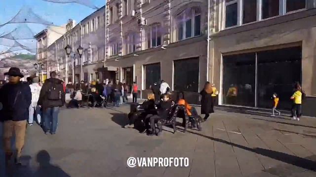 Гиперлапс прогулка по Москве 13.10.2018 смотреть онлайн