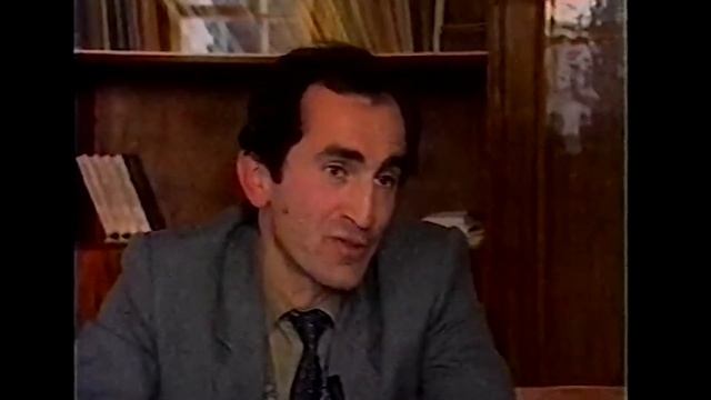 Интервью Роберта Кочаряна в 1989г. смотреть онлайн