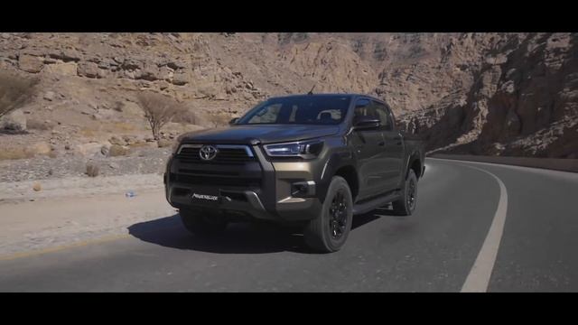 Toyota Hilux Adventure смотреть онлайн