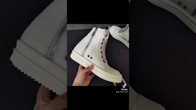 Rick Owens Off White Jumbo Laced смотреть онлайн