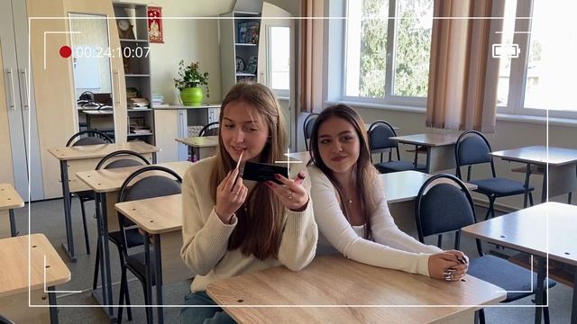 6 (10)А клас математичного відділеня смотреть онлайн