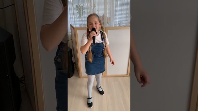 Вика Плешивцева- три медовые коврижки смотреть онлайн