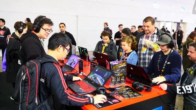 MSI PAX 2018 Showcased by PC419 смотреть онлайн