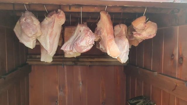 Сало и грудинка варено- копчёные