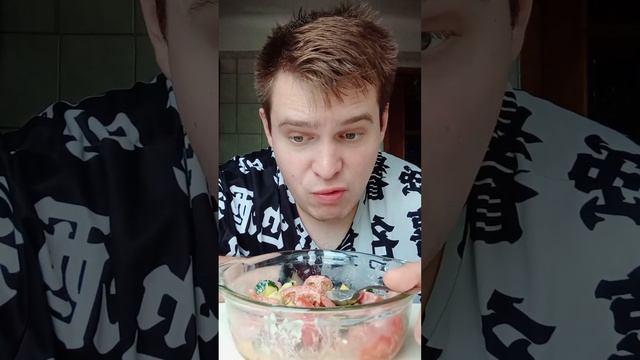 Завтрак 9 Яичница с сыром, салат и травмпункт смотреть онлайн