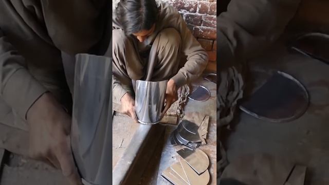 Процесс изготовления какой-то штуковины из металла. смотреть онлайн