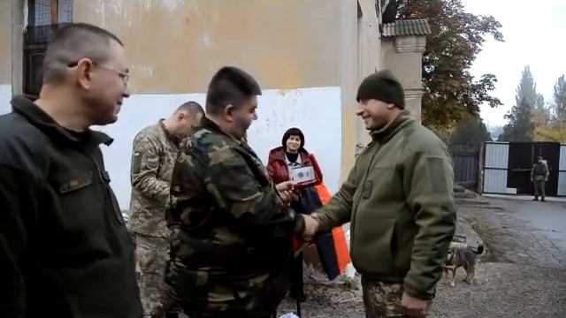 92 ОМБр Донецька область 21/10/2017 нагородження відзнакою "За вірність народу України" смотреть онлайн