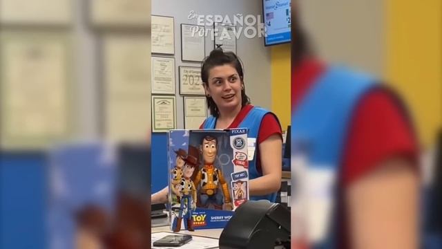 Intentando regresar unos juguetes muy GROSEROS смотреть онлайн