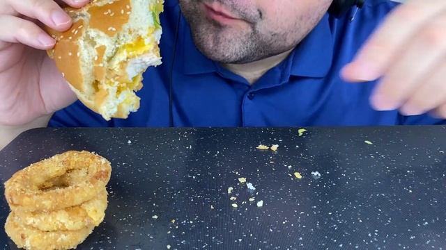 FAST FOOD ASMR SANDWICH WITH CHICKEN & CHEESE + ONION RINGS MUKBANG (EATING SOUNDS) EATING SHOW