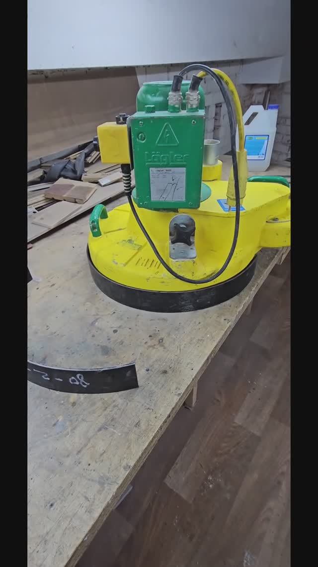 фартук на LAGLER TRIO смотреть онлайн