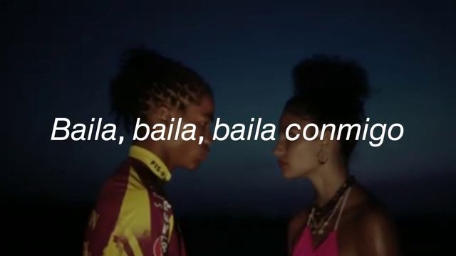 Baila Conmigo lyrical video / Selena Gomez ft. Rauw Alejandro смотреть онлайн