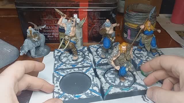 Снежные подставки для миниатюр гайд