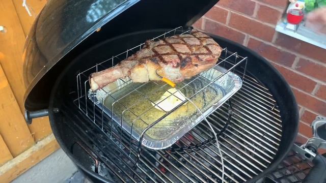 Restaurant Quality BBQ Tomahawk Steak Dirt Cheap! weber смотреть онлайн