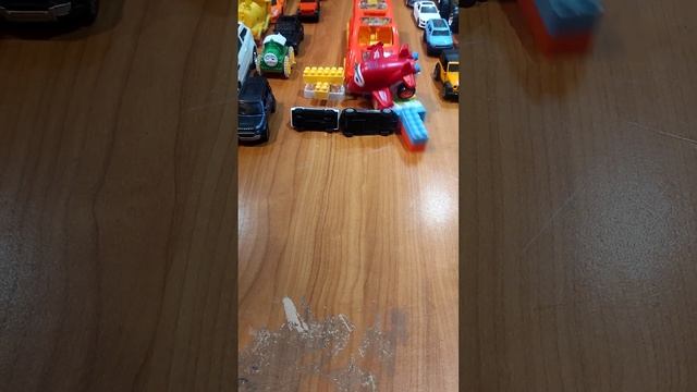 #automobile #led #ambulance #music #diecast #police #diecastcars #lego #monstertruck #hotwheelcars смотреть онлайн