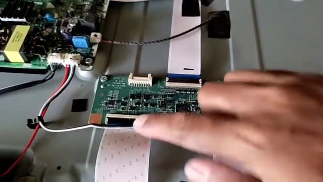 CARA MENGANALISA TV LED BLANK HITAM GELAP BIRU SAMSUNG UA43N5001 ADA SUARA TIDAK ADA GAMBAR смотреть онлайн