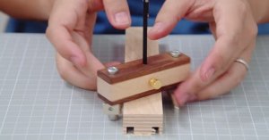 Как сделать надежный центроискатель [ЛАЙФХАК]