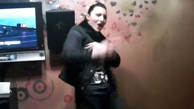 Наша Казаша. Отжигаю в караоке ;) смотреть онлайн