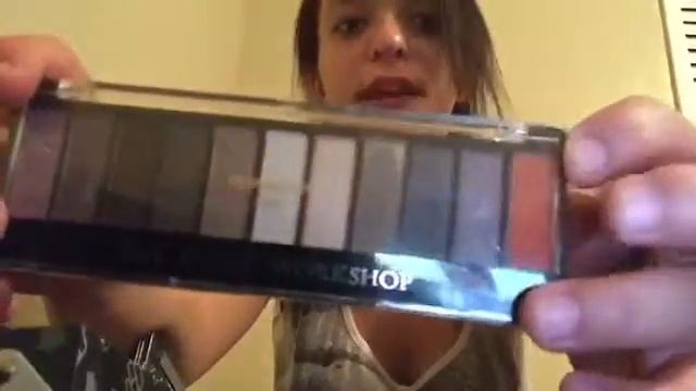 What's in my Makeup Bag смотреть онлайн