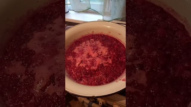 ВАРИМ ВАРЕНЬЕ МАЛИНОВОЕ смотреть онлайн