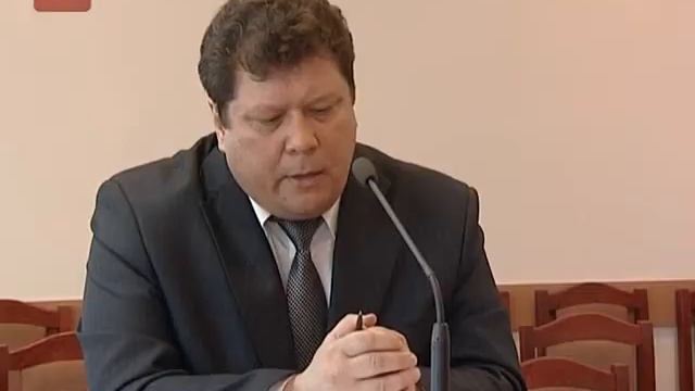 Депутаты Городской Думы обсуждали на комиссиях инициативу мэрии по реформе сети отделов-центров смотреть онлайн