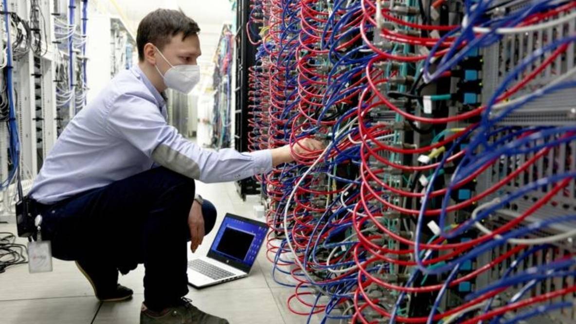 Россию отключат от Интернета уже в этом декабре, но паниковать рано смотреть онлайн