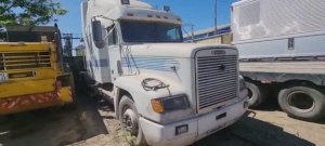 Покупка  Фредлайнера ФЛД ,с Классным салоном...почти в заводе... голосуем под разбор или 2 жизнь????