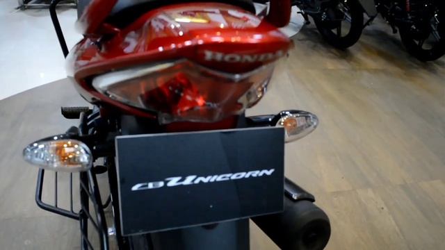 Honda CB Unicorn 150 - Perfect 150cc commuter?? Negatives||Detailed Review|| Price|| Mileage смотреть онлайн