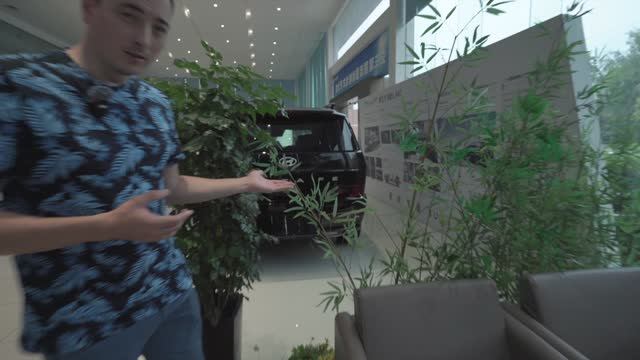 Такой нет ни в КОРЕЕ, ни в КАЗАХСТАНЕ. И нам она подходит ГОРАЗДО ЛУЧШЕ! Hyundai Santa Fe 2025 смотреть онлайн