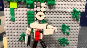 Собираем большого спикермена из Лего!