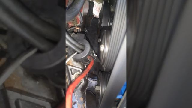 tensioner pulley and drive belt pulley shaking смотреть онлайн