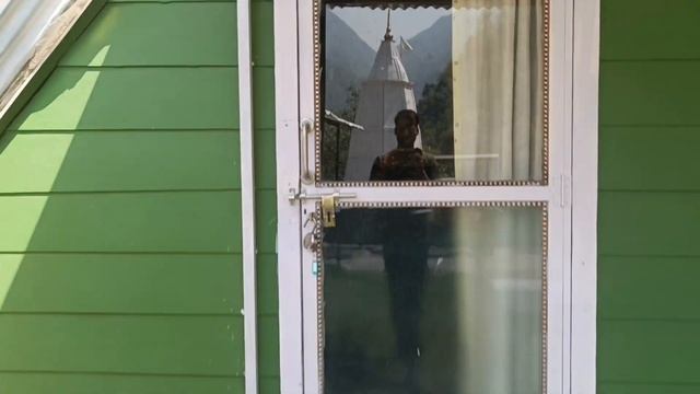 D Queen Homestay Kaudiyala || Tiny Houses in Rishikesh #rishikesh #travel #trending #india смотреть онлайн