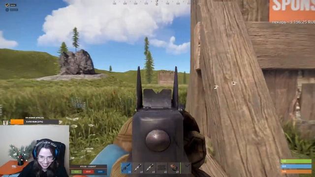 ДВЕ ДЕВУШКИ тренят АИМ в РАСТ! RUST