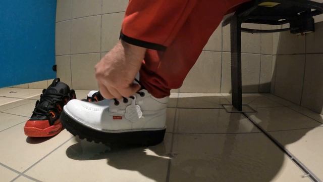 OSIRIS D3 2001 neuves dans l'eau à a piscine смотреть онлайн
