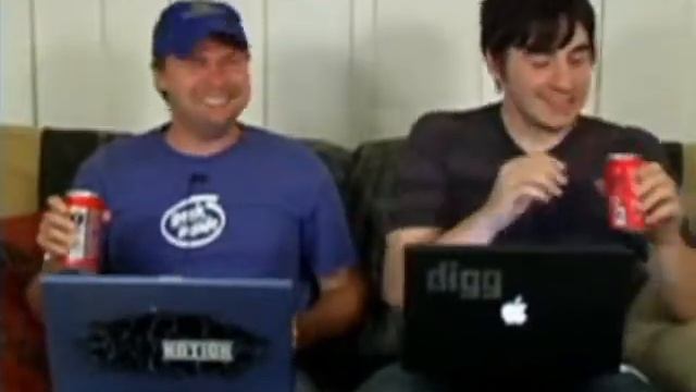 Diggnation #62 - Kevin Pukes on Alex's Couch смотреть онлайн