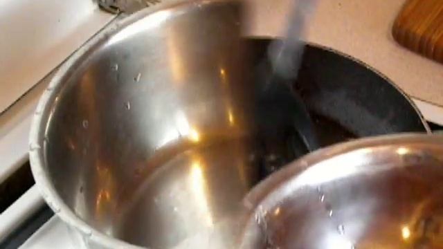 Mini Meatballs In Spicy Tomato Sauce смотреть онлайн