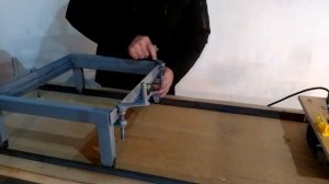 Рейсмус из ручного электрорубанка.