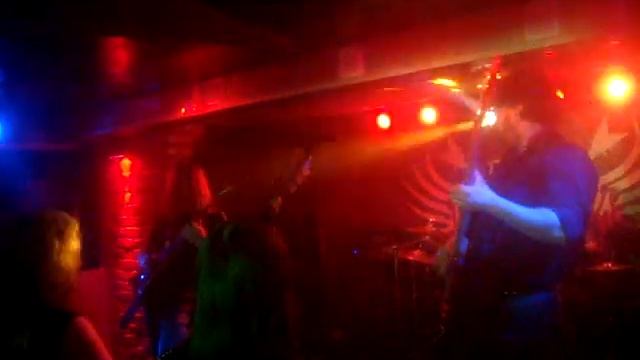 АзАрт - Страшнее Бабы Зверя Нет (Live at "Barvy" club, Kiev, 08.02.2014) смотреть онлайн