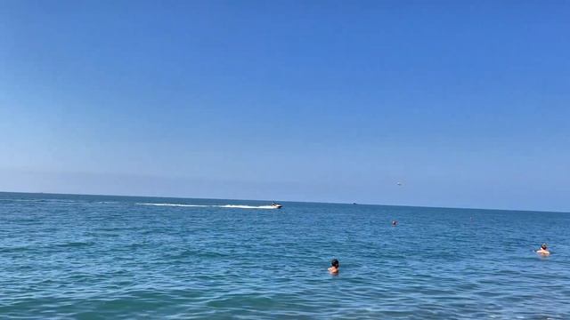 Бабье лето в Батуми.. В том смысле, что просто лето смотреть онлайн