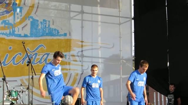 LP of freestlyle team CUBE on rewarding FC Dnipro (Silver medal) смотреть онлайн