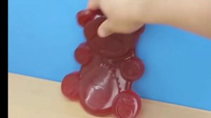 валера хочешь покажу п**** познователь@